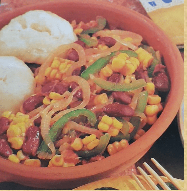 Bohnen-Mais Eintopf mit Garlic Pepper dazu Mehlknödel