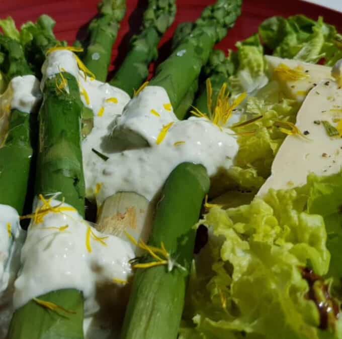Spargel Salat mit Lemon Herbed Salt